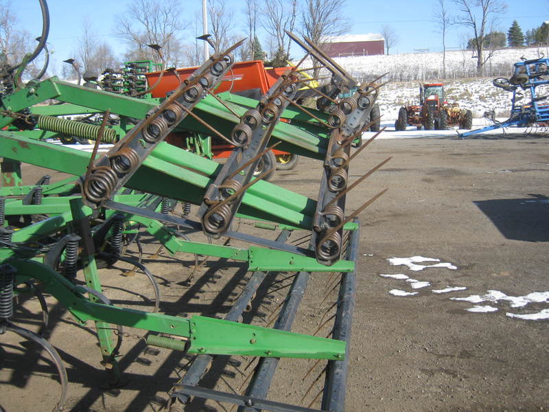 Cultivators  John Deere 960 Cultivator Photo